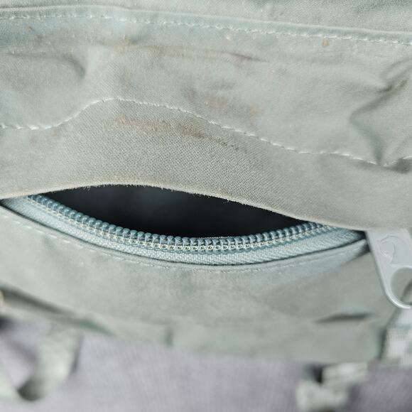 Fjallraven Kanken Mini Backpack Green 23661 Vinylon F Small Daypack Bag Canvas - Picture 3 of 9